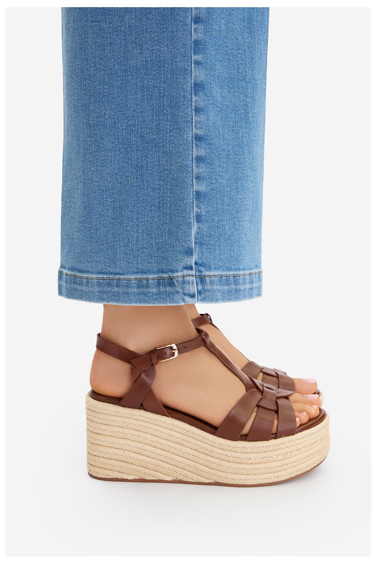 Сандалі Badura EO-AMARI-LT0228-26-805 СВІТЛО-БЕЖЕВИЙ