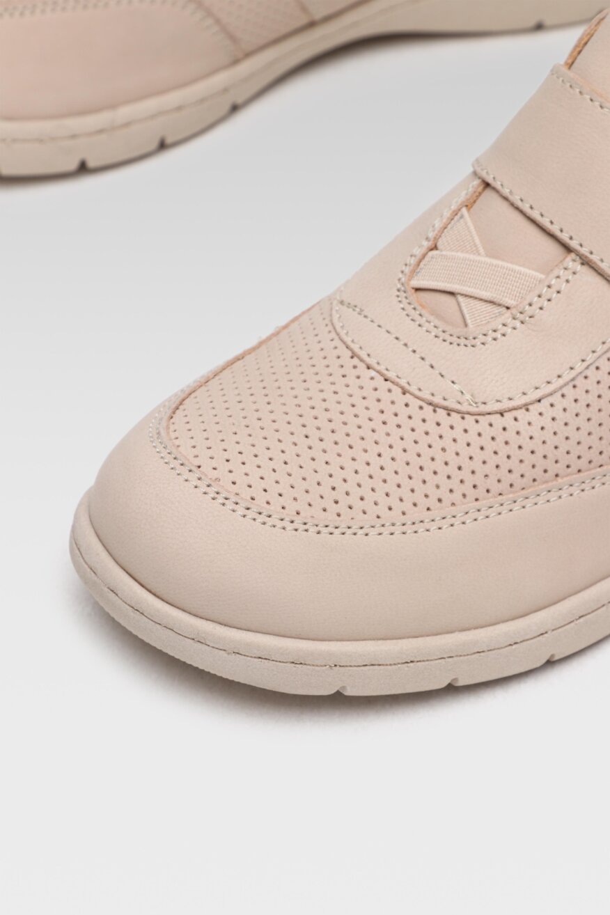 
                Pantofi casual Go Soft BEJ - 5903698244433