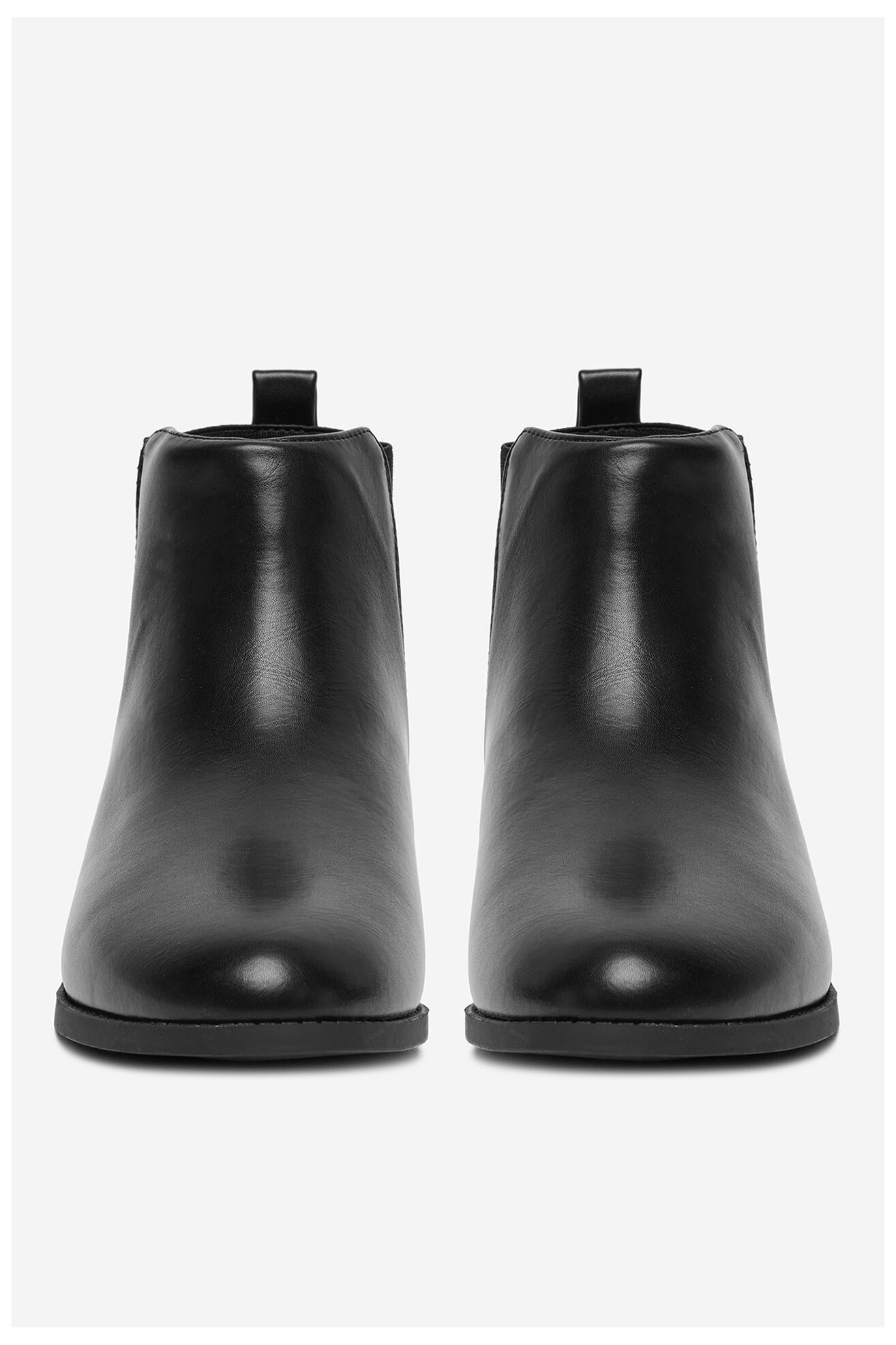 Ghete Clara Barson CEO-JD-I973261 NEGRU