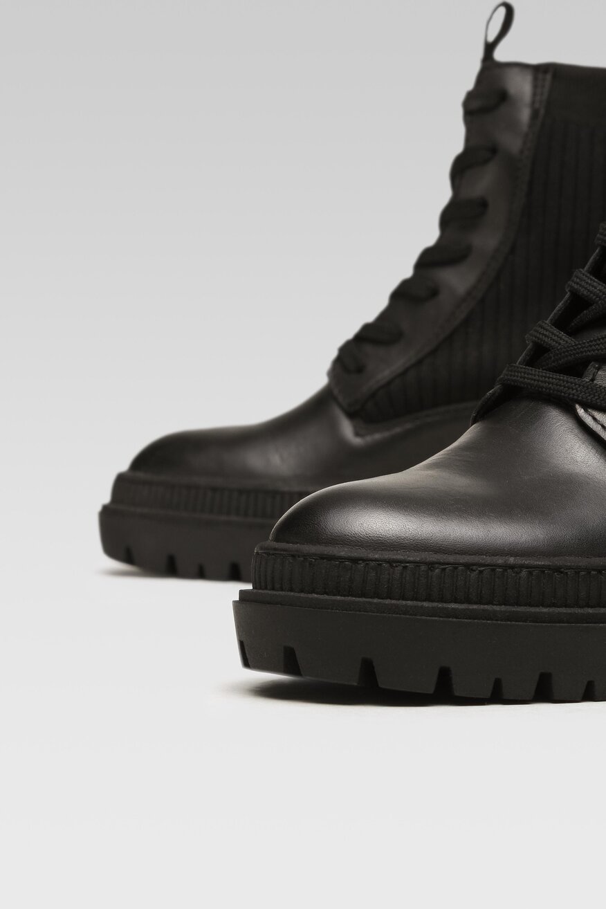 
                Lasocki - Trzewiki skórzane ocieplane - 5904248876920