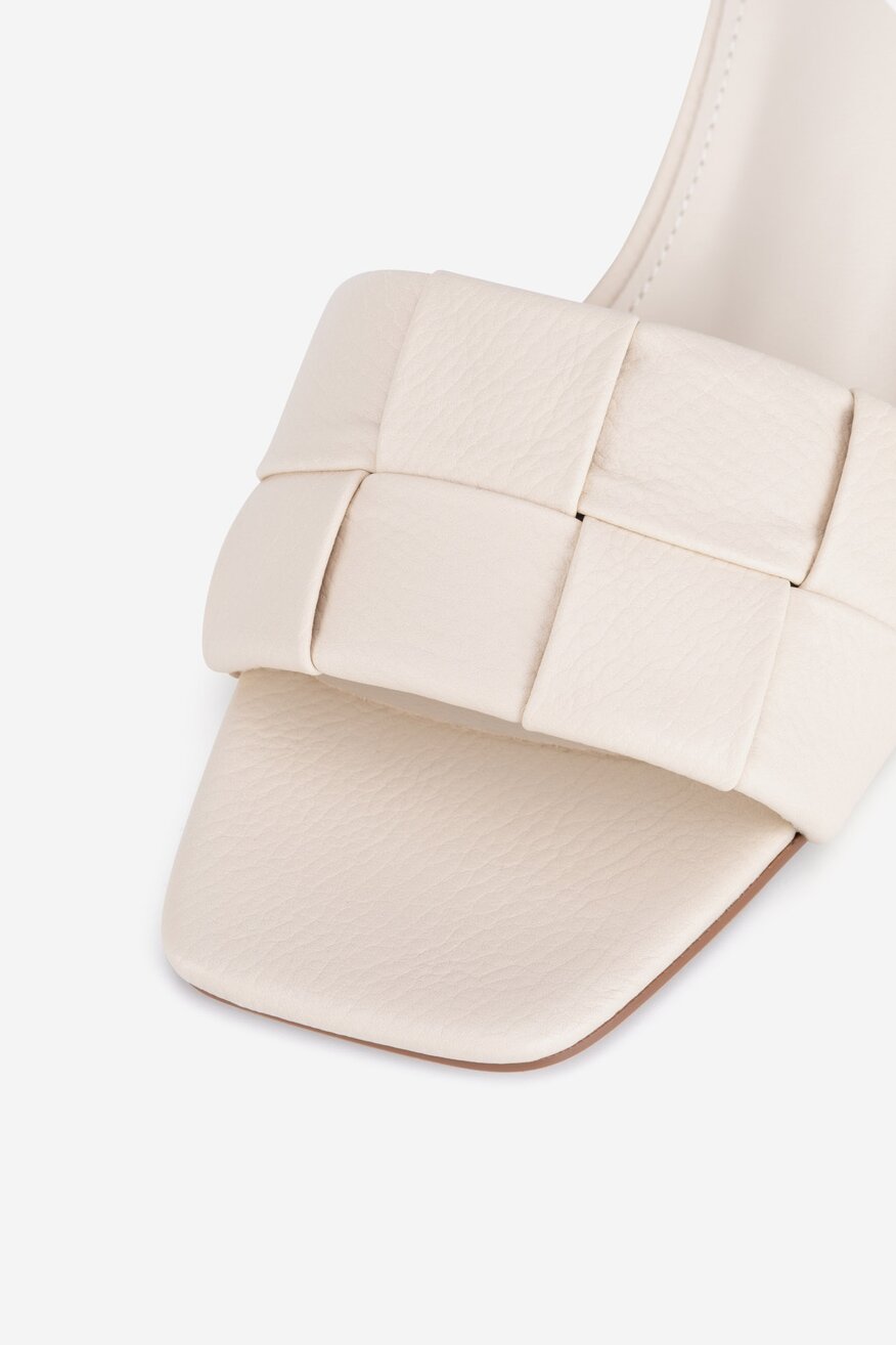 Jenny - Klapki na obcasie - 5906751009055