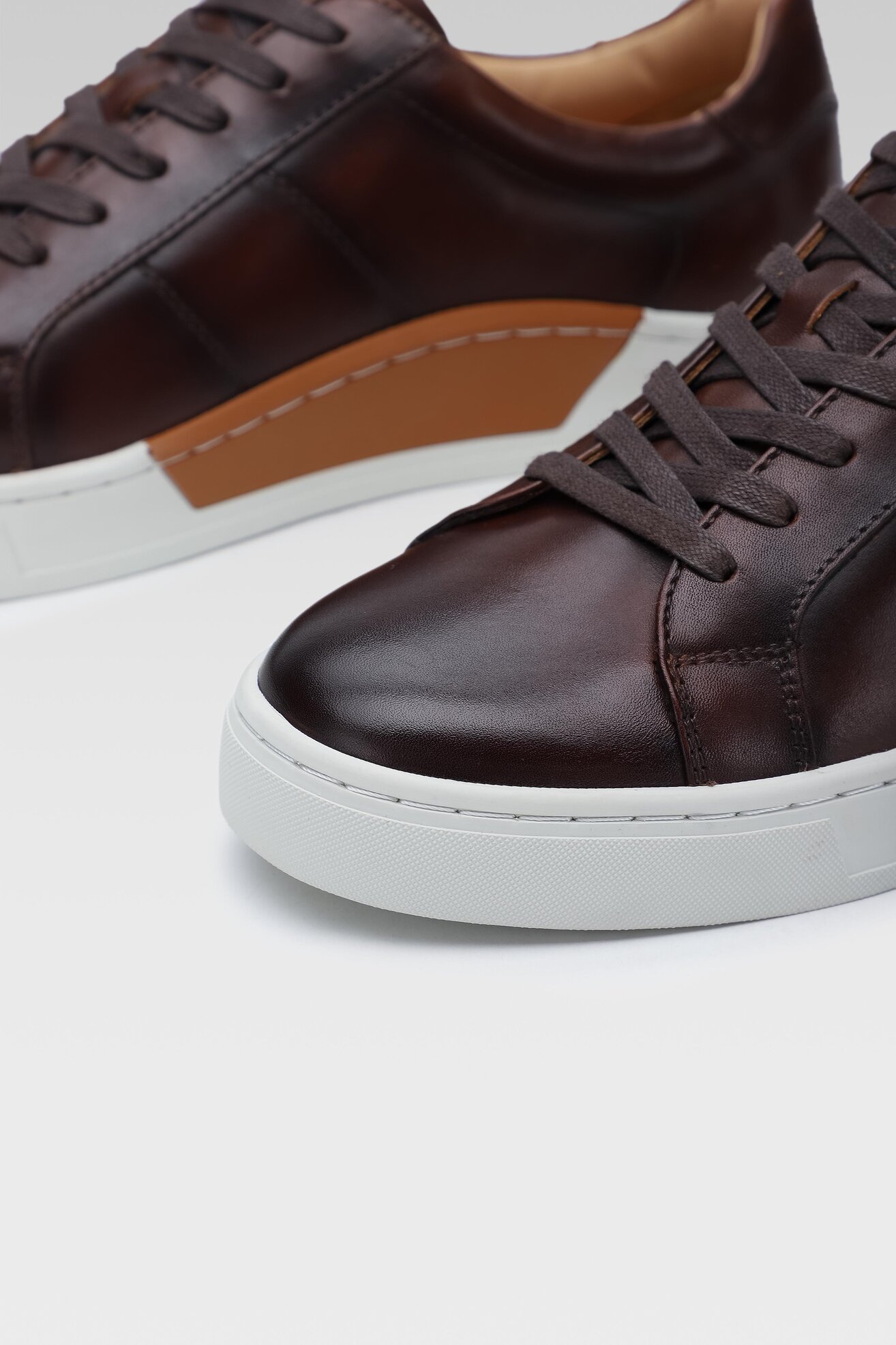 Półbuty Gino Rossi 120AM0898 Brązowy ciemny