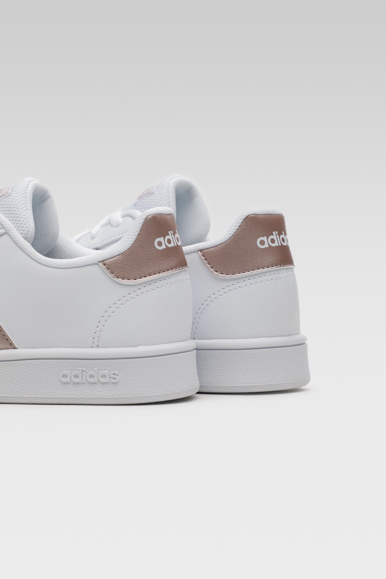 Obuwie sportowe adidas GRAND COURT K EF0101 Biały