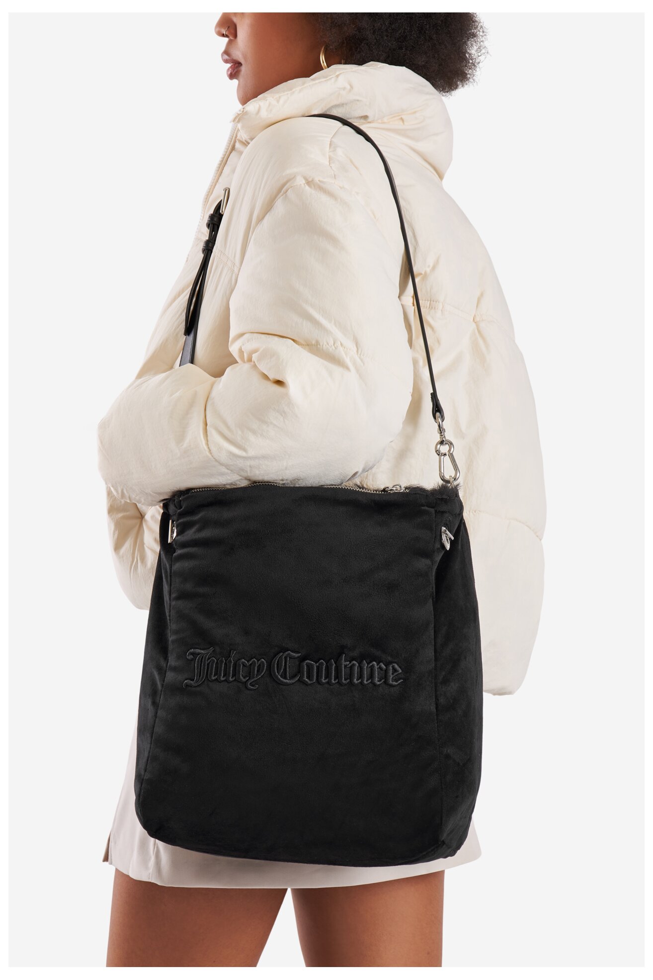 Дамска чанта Juicy Couture BIJXT8669WFP ЧЕРЕН