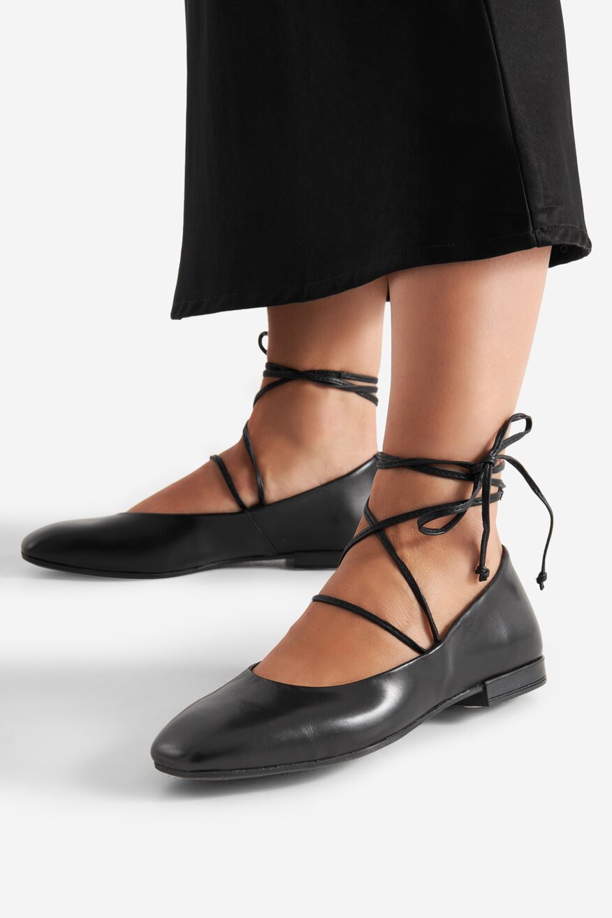 
                Lasocki - Baleriny skórzane - 5905588762003