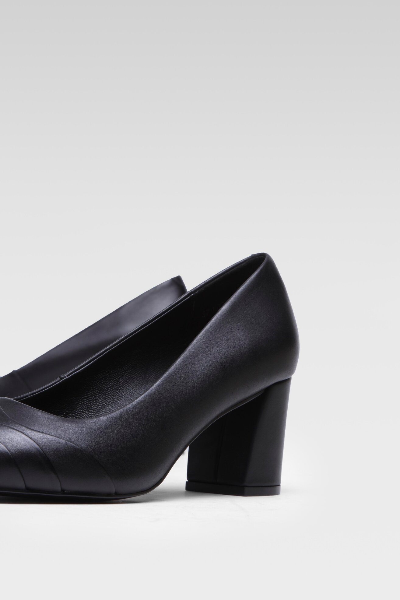 Czółenka Lasocki KOTE WYL3291-1Z Czarny