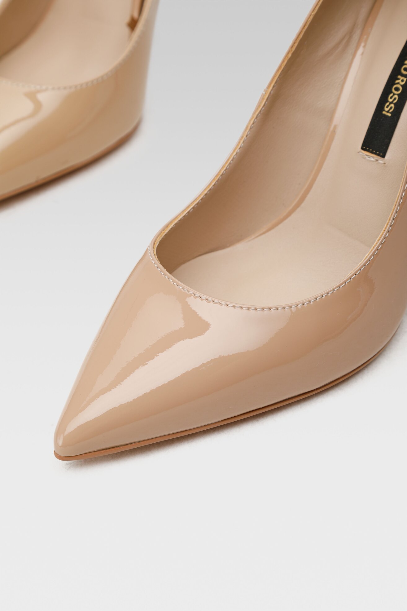 Czółenka Gino Rossi V258-02 Beżowy