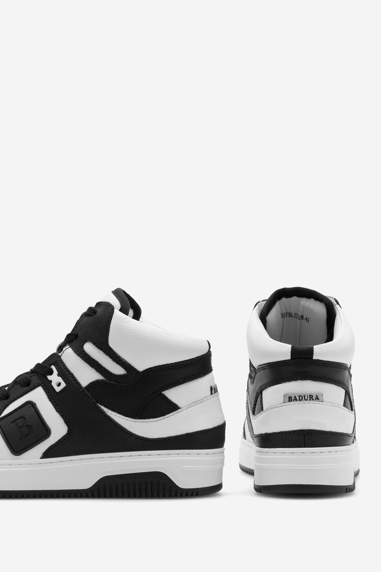 Tornacipő Badura BUXTON-22 MI08 FEKETE