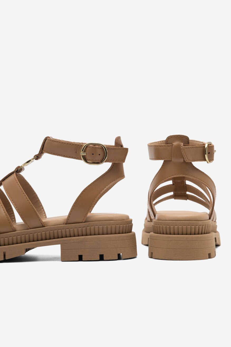 
                Badura - Skórzane sandały beżowe - 5904862752952