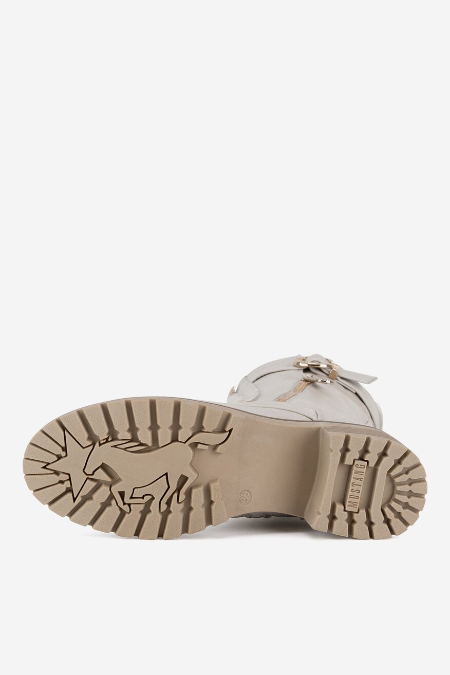 
                Боти Mustang БЯЛ - 5905588863960