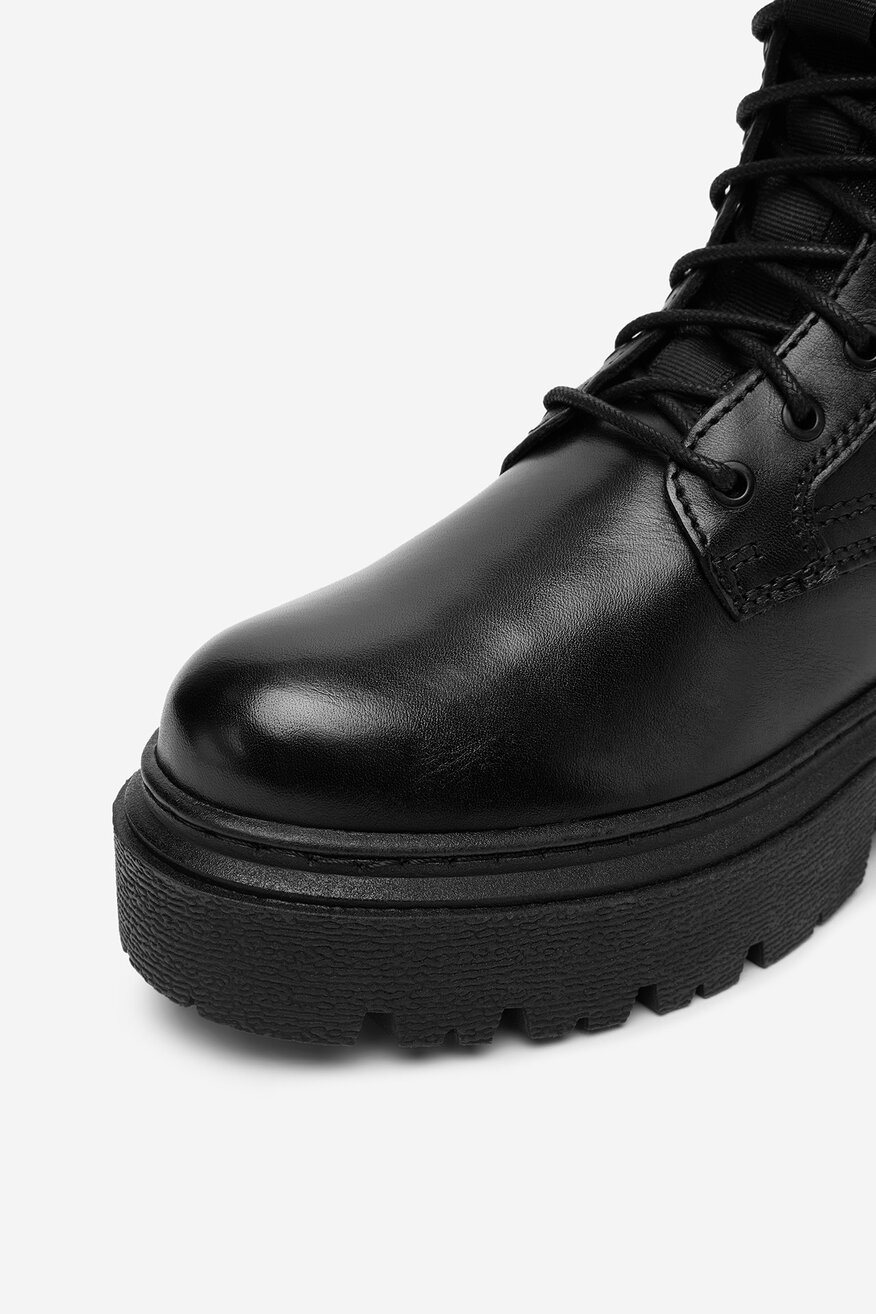 
                Csizma G-STAR RAW FEKETE - 5906751371770