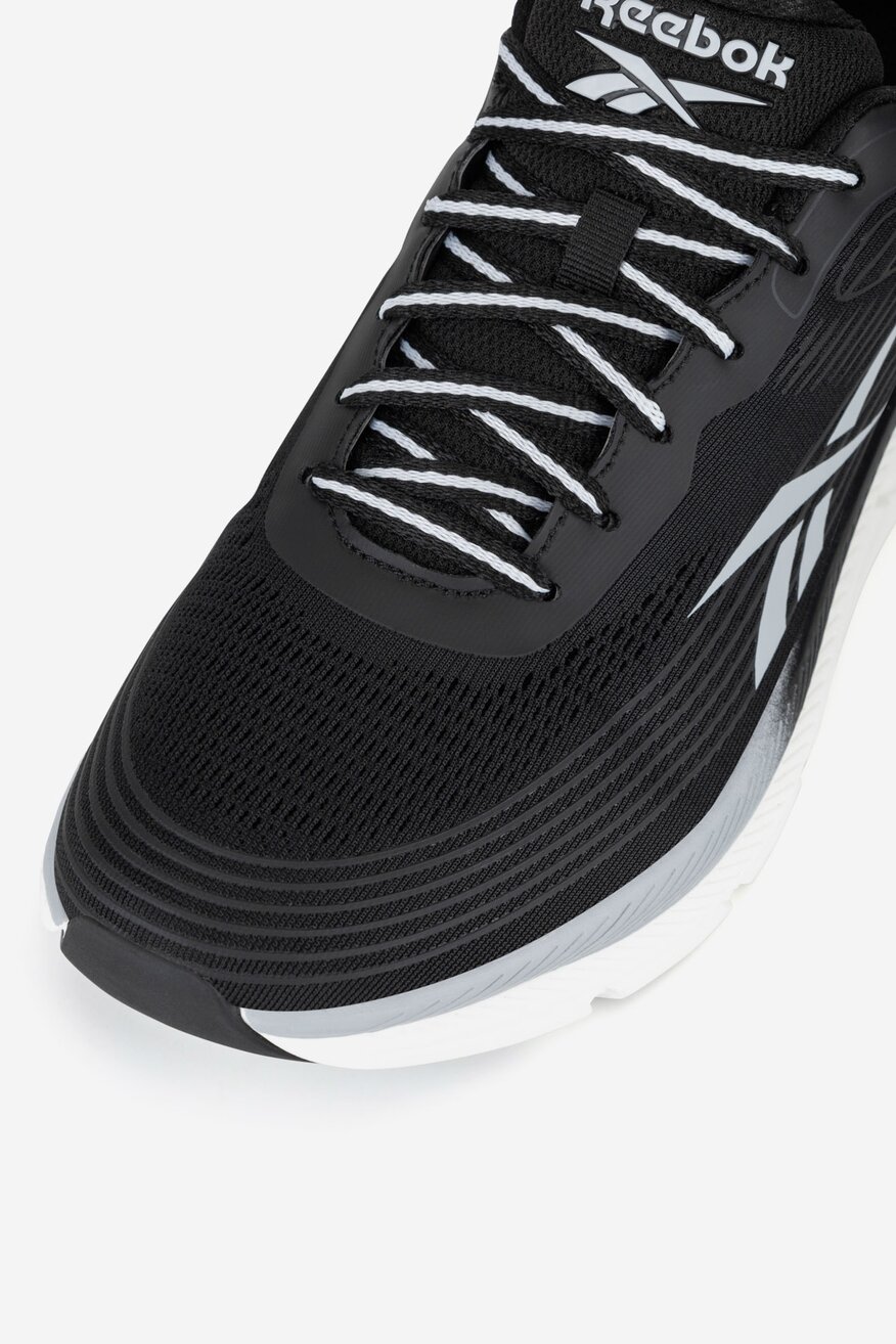 
                Спортни обувки Reebok ЧЕРЕН - 5903698586991