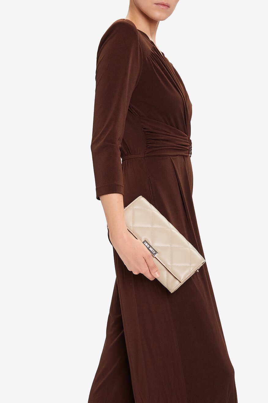 NINE WEST - Mała torebka kopertówka - 5906751367957