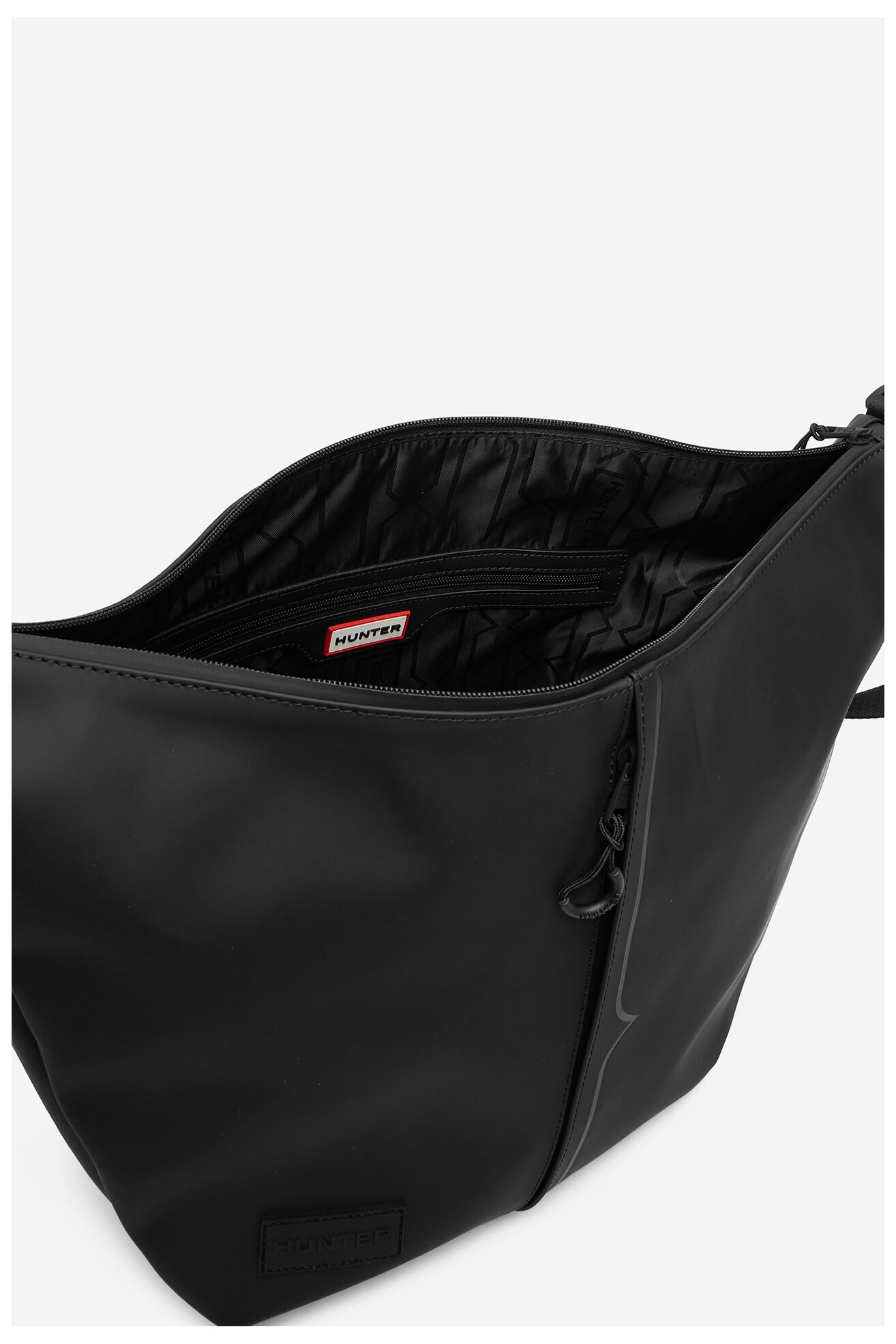 Kézitáska HUNTER C-HTR-B-012-08 FEKETE