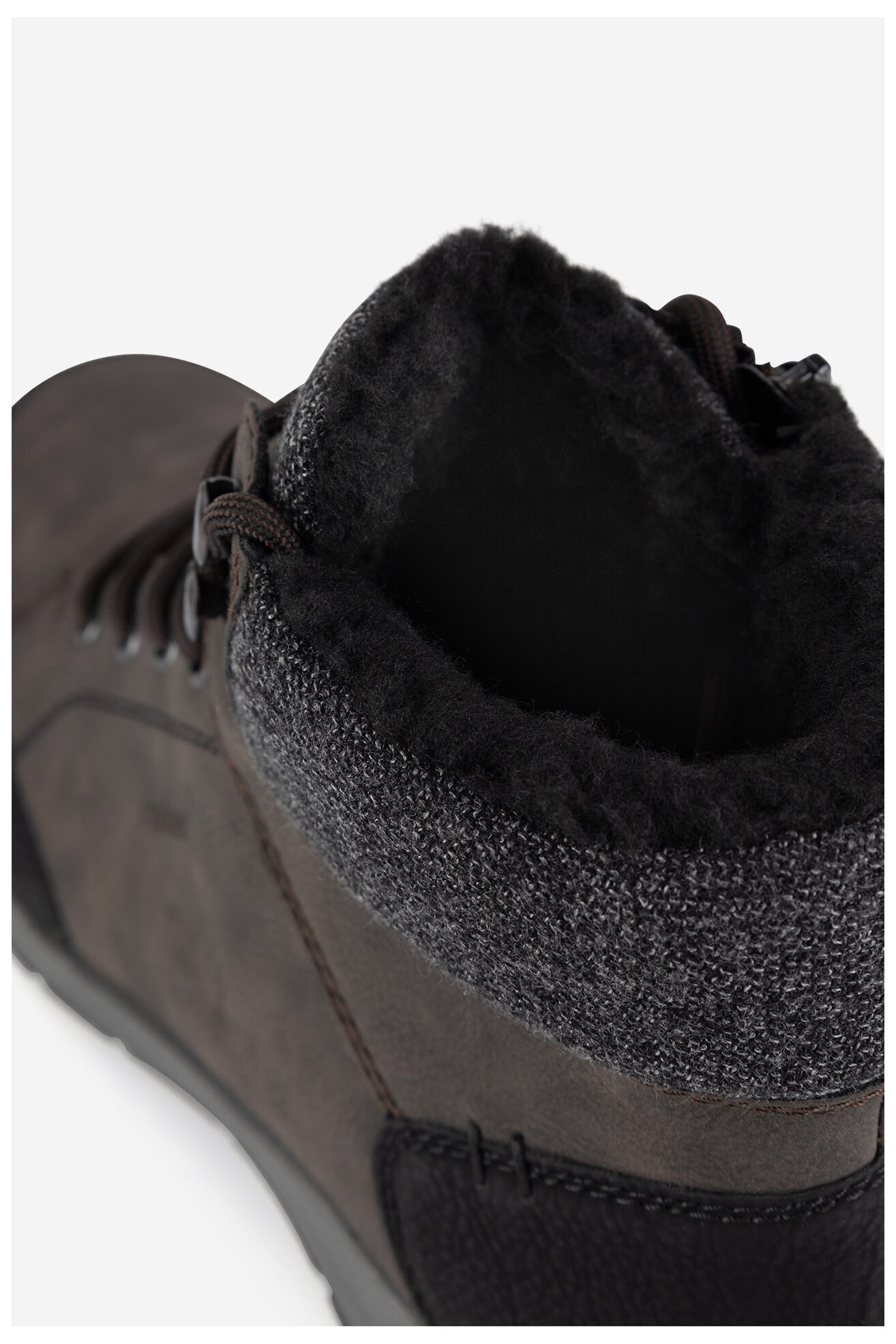 Trzewiki Rieker 03640-25 Szary