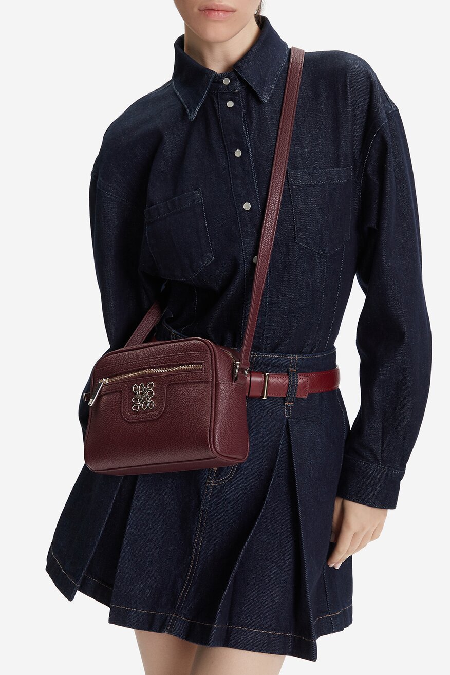 NINE WEST - Mała torebka crossbody - 5906751372272