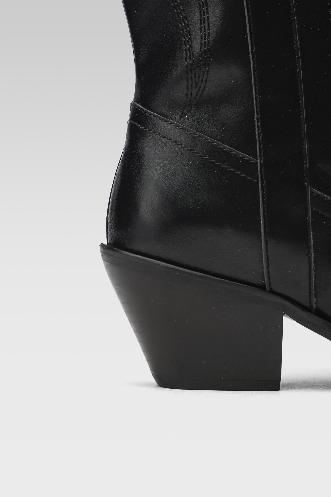 Kozaki Jenny Fairy WS21357-03 Czarny