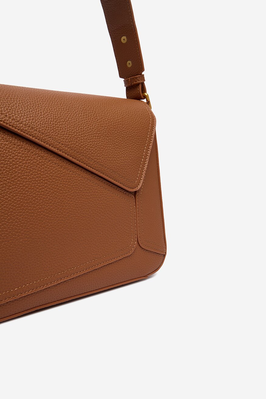 Дамска чанта Gino Rossi КАМЕЛ - 5906751623862