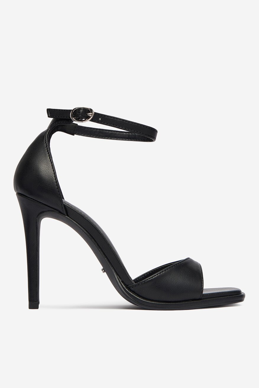 
                Сандали DeeZee ЧЕРЕН - 5906751871898