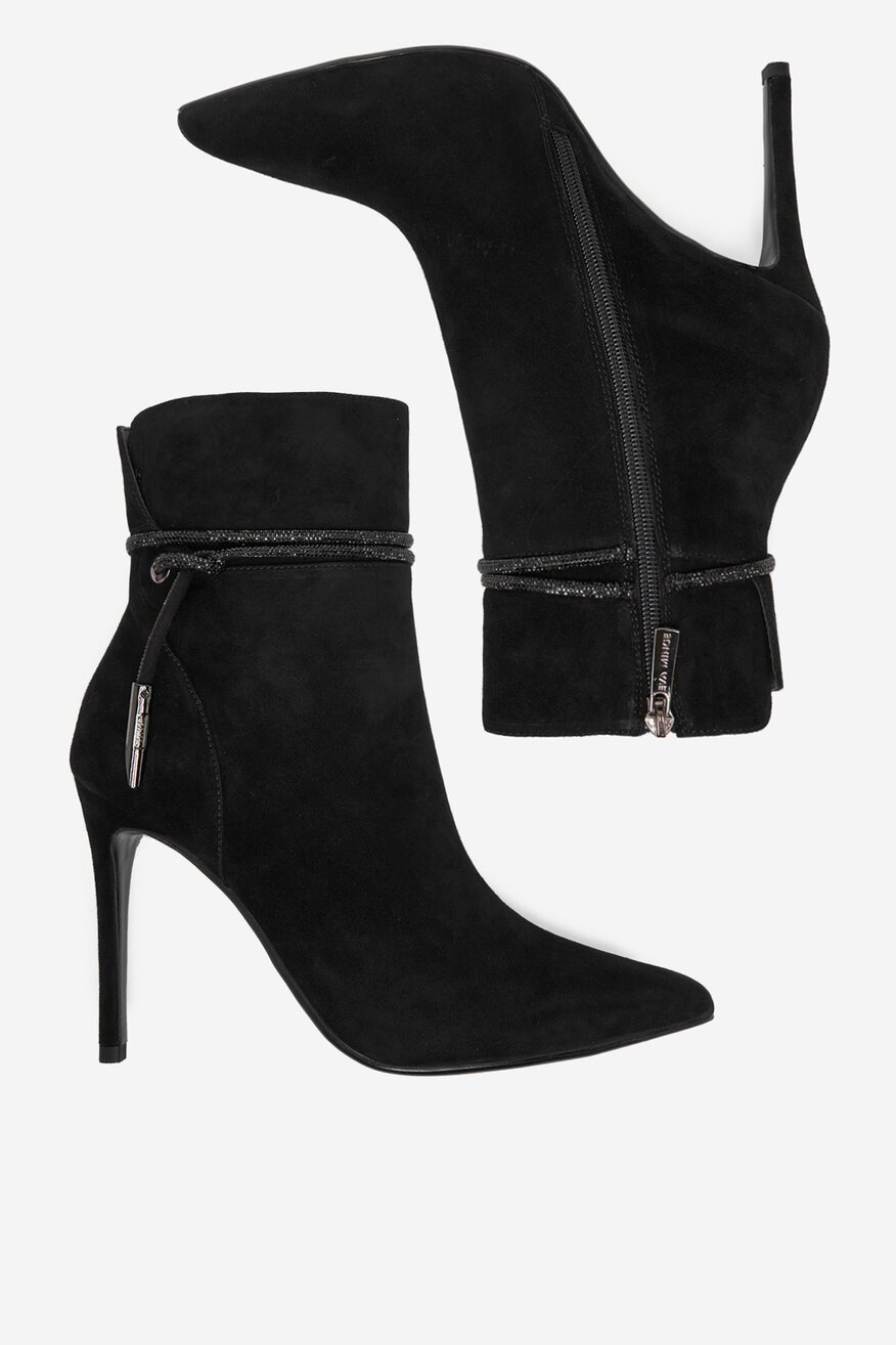 
                Bokacsizma EVA MINGE FEKETE - 5906751400425