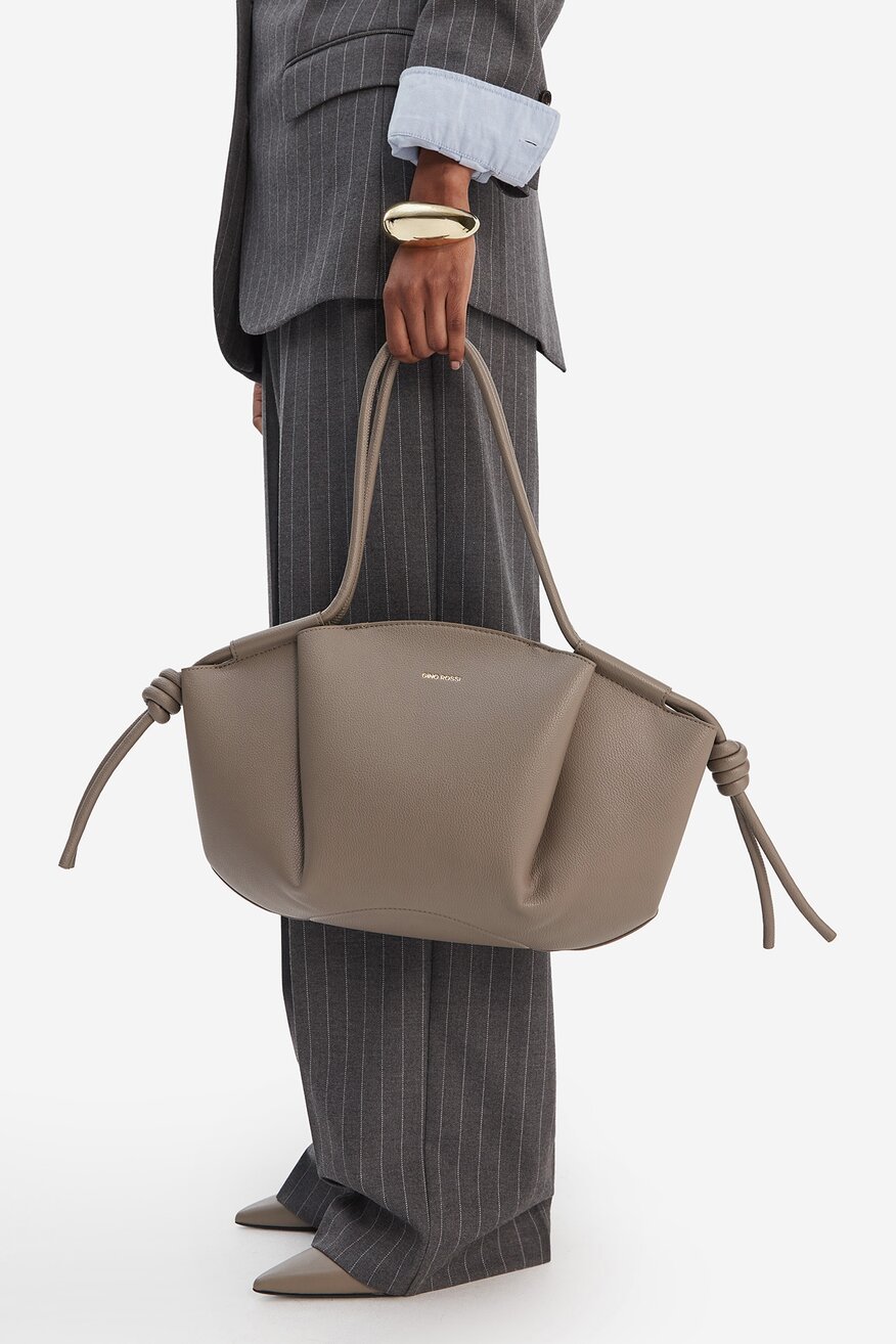 Дамска чанта Gino Rossi ТЪМНОБЕЖОВ - 5906751622759