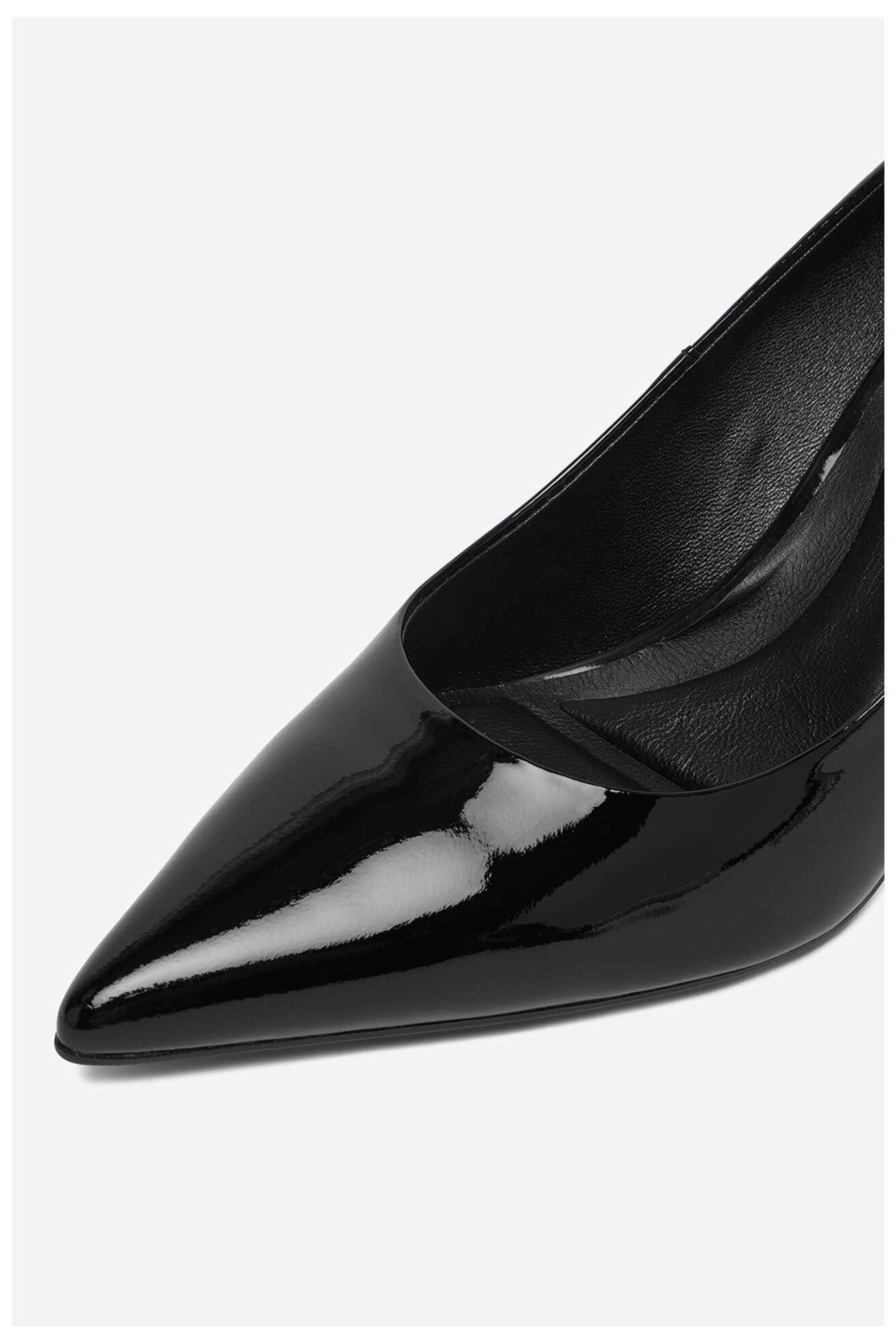 Czółenka Gino Rossi CEO-V710-03 Czarny