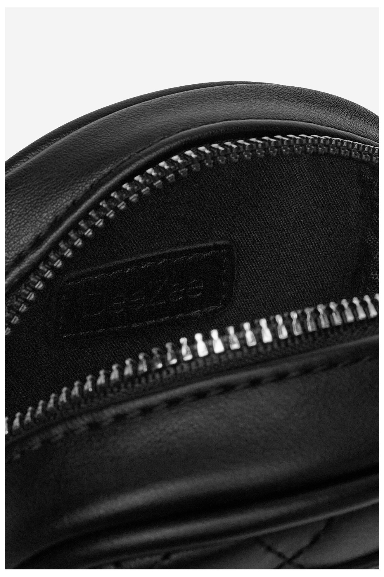 Torba DeeZee DZE-S-018-07 CRNA