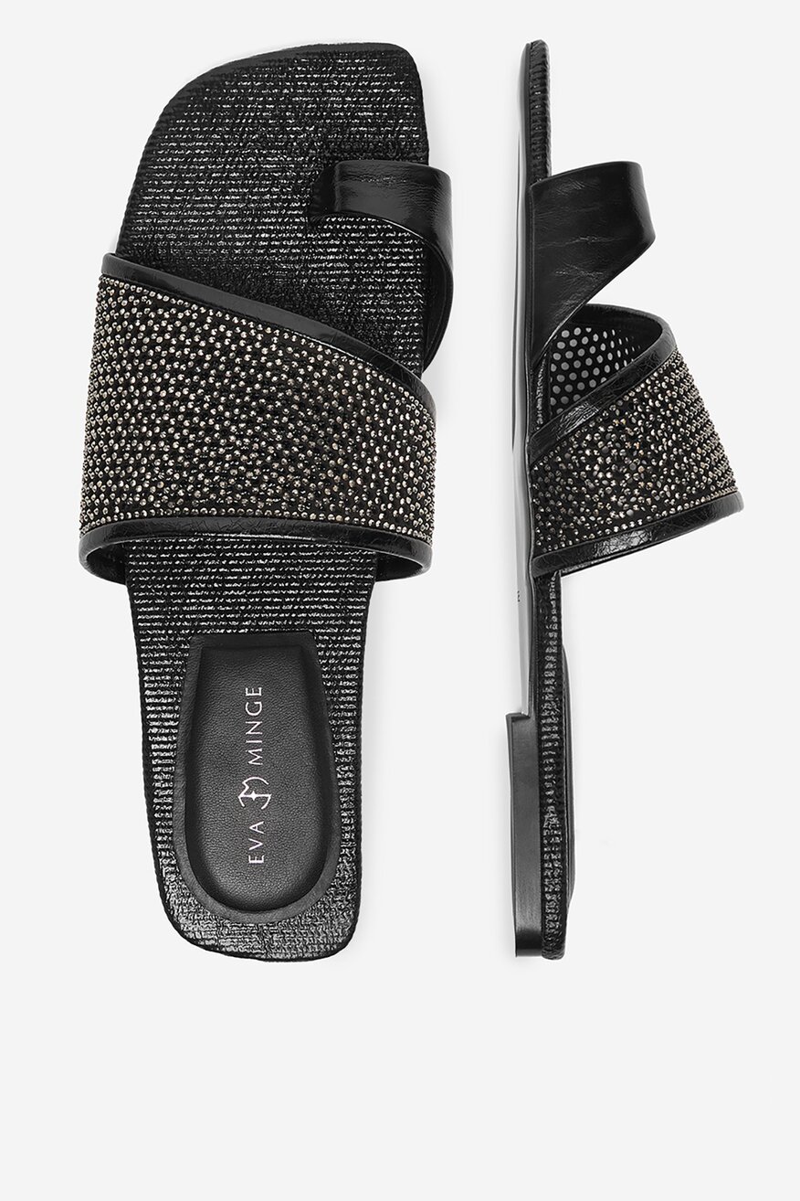 
                EVA MINGE - Japonki skórzane - 5906751804377