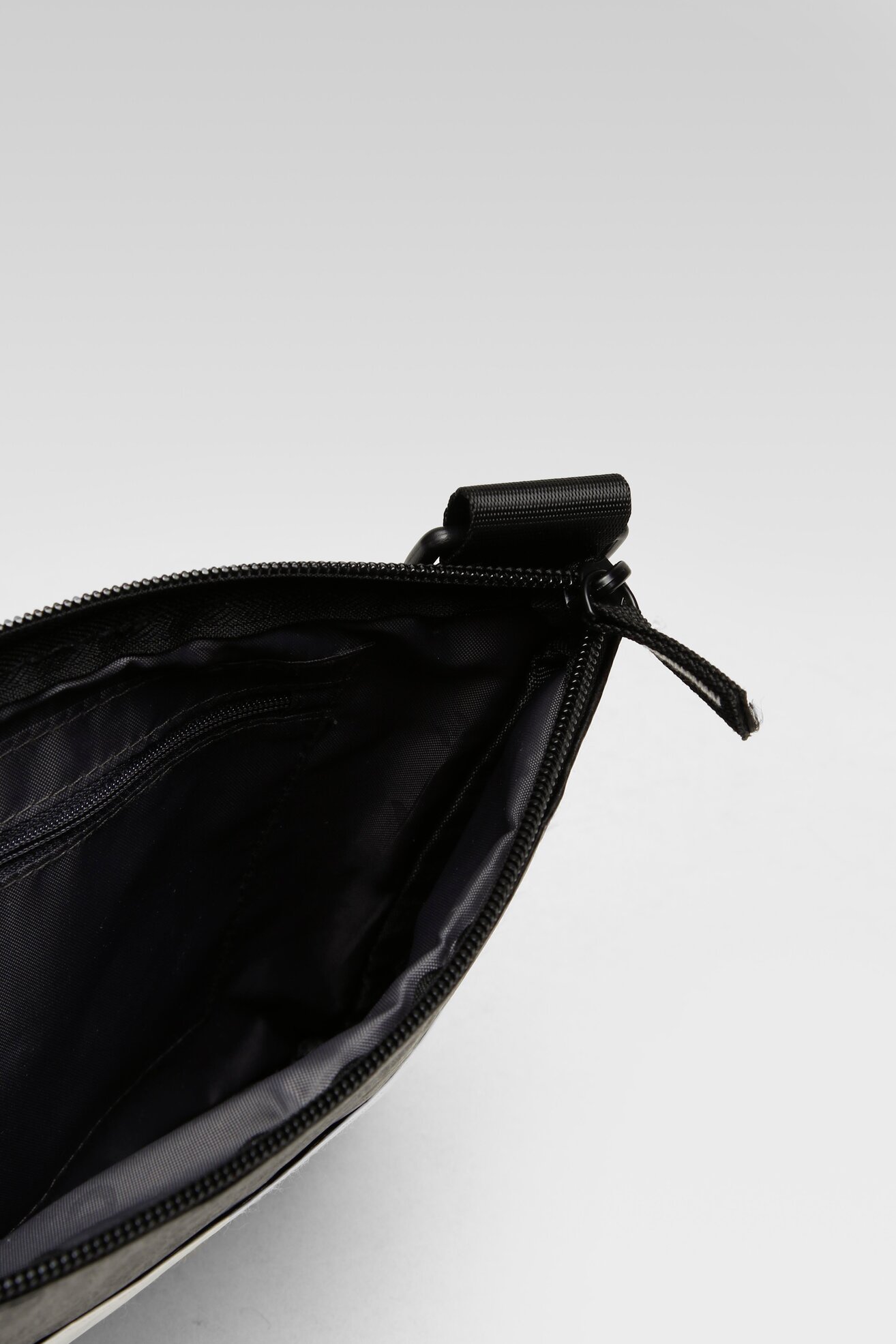 Férfi táska Sprandi BSR-S-064-10-08 FEKETE