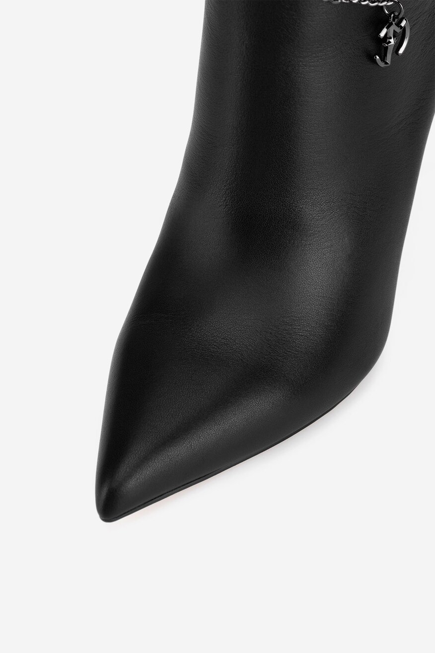 
                Bokacsizma EVA MINGE FEKETE - 5905588988366