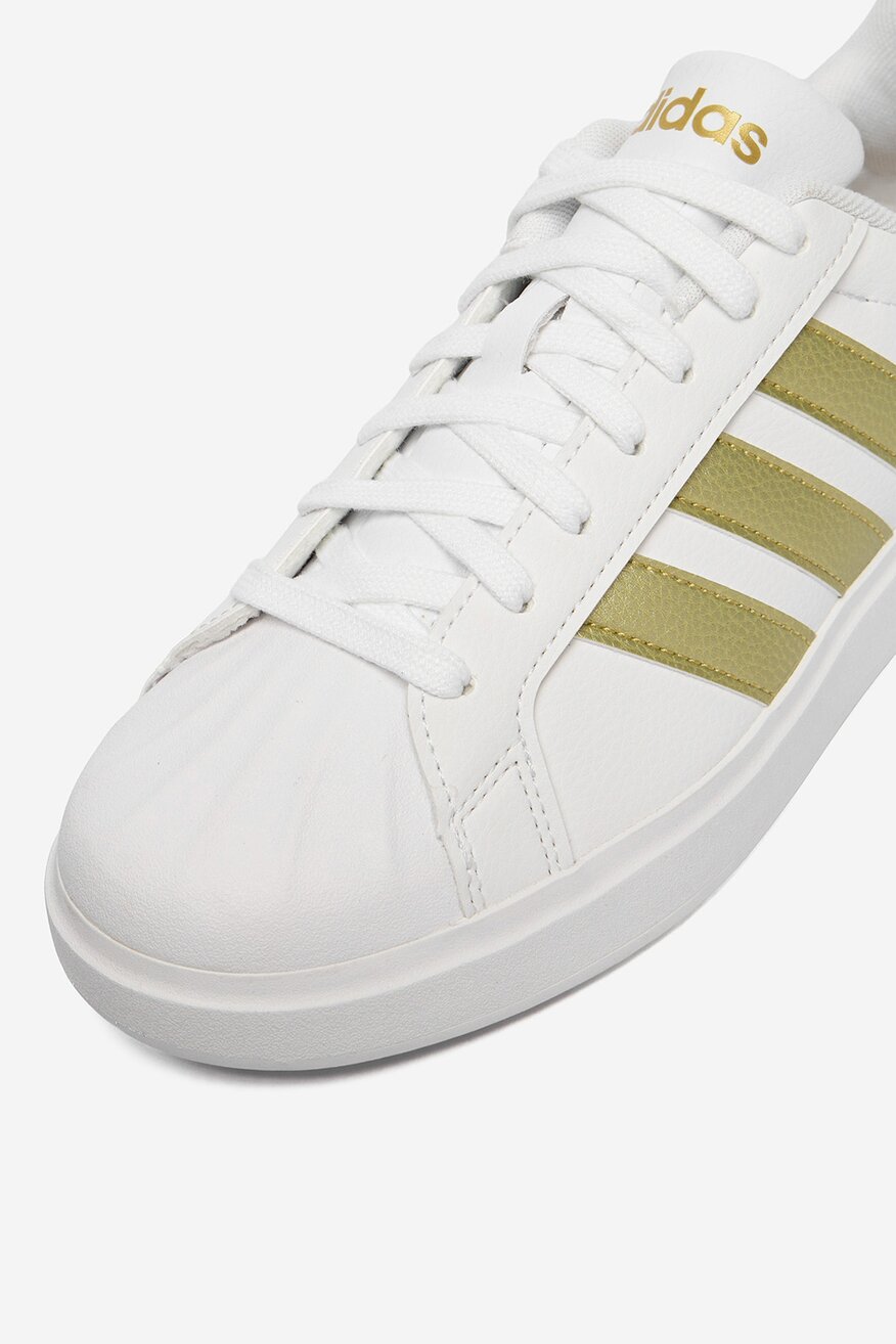 
                Спортни обувки adidas БЯЛ - 5906751464854