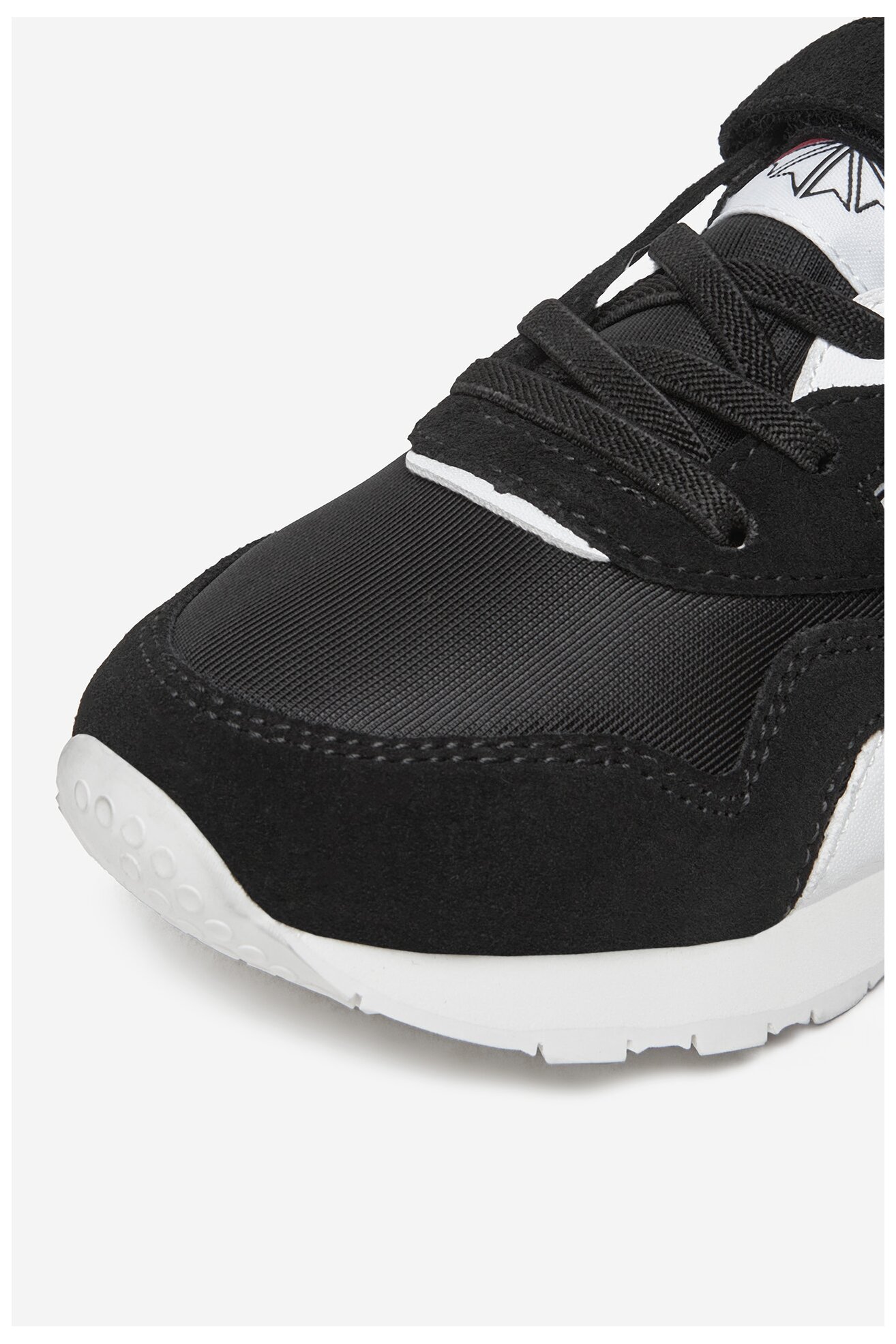 Obuwie sportowe Reebok CEO-V9-25197-01 (IV) Czarny