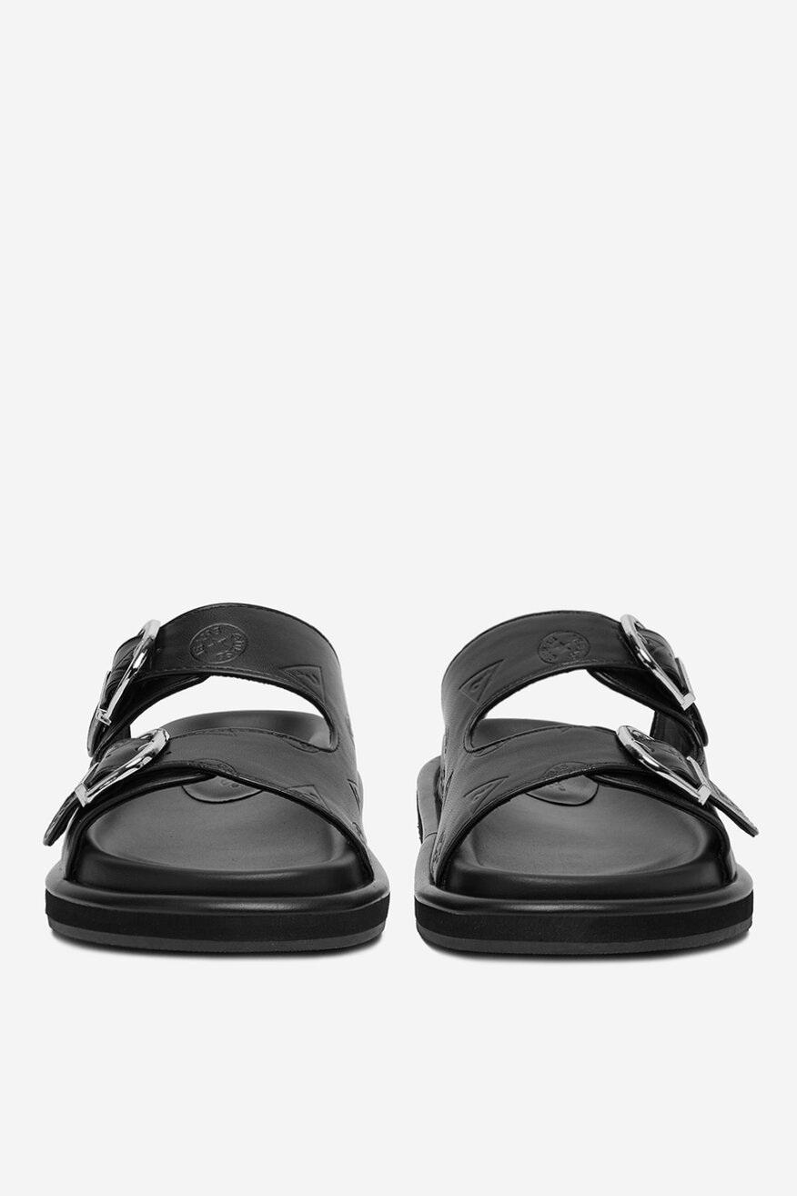 
                Шльопанець GUESS JEANS ЧОРНИЙ - 5907964105640