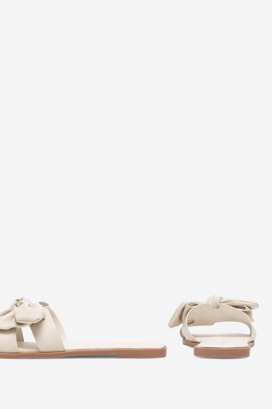 
                Джапанки Jenny Fairy КРЕМАВ - 5905588606864