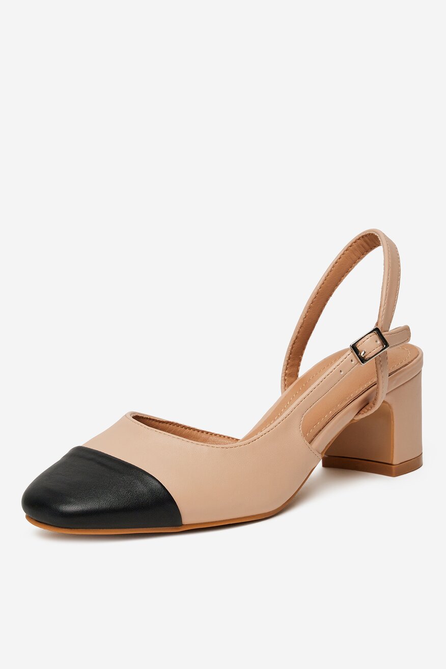 
                Körömcipő DeeZee BÉZS - 5906751157602