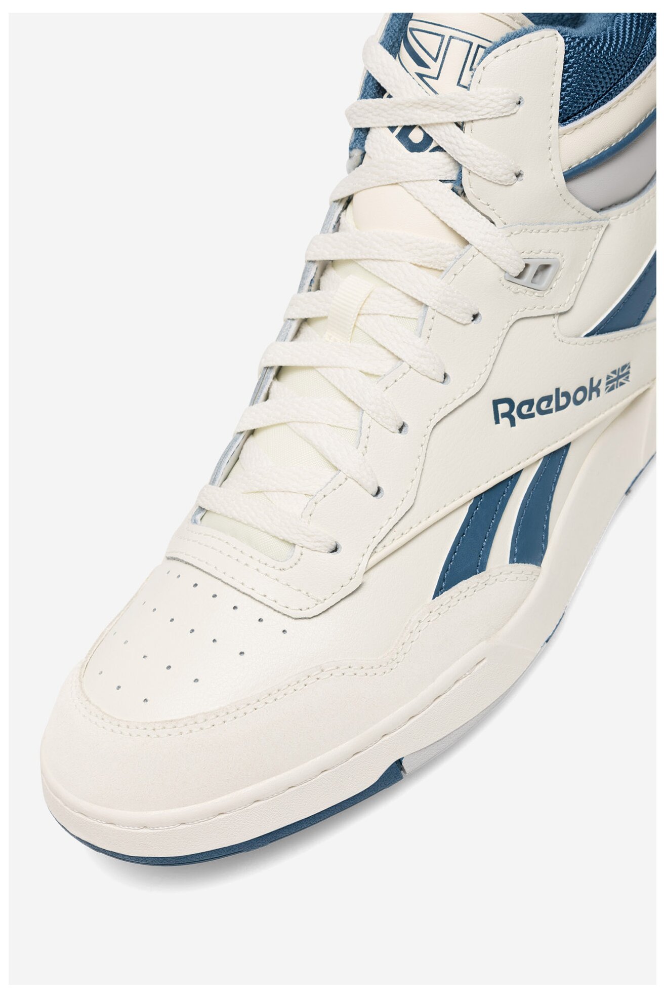 Спортни обувки Reebok BB 4000 II MID 100032749 БЯЛ