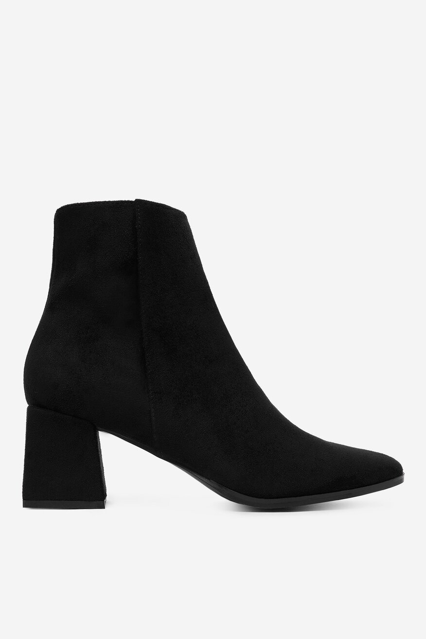 
                Ботильйони DeeZee ЧОРНИЙ - 5904410005028