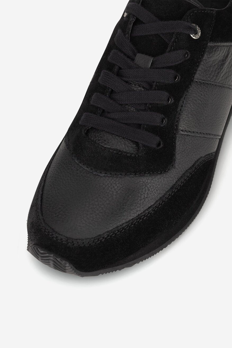 
                Сникърси Lasocki ЧЕРЕН - 5904862327044