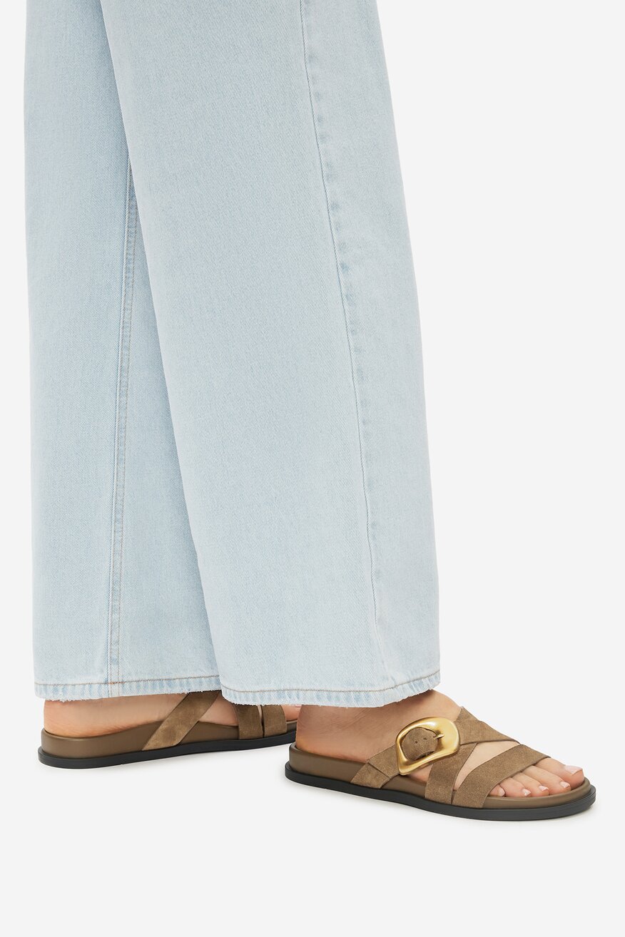 
                Шльопанець Gino Rossi ВЕРБЛЮЖИЙ - 5906751056752