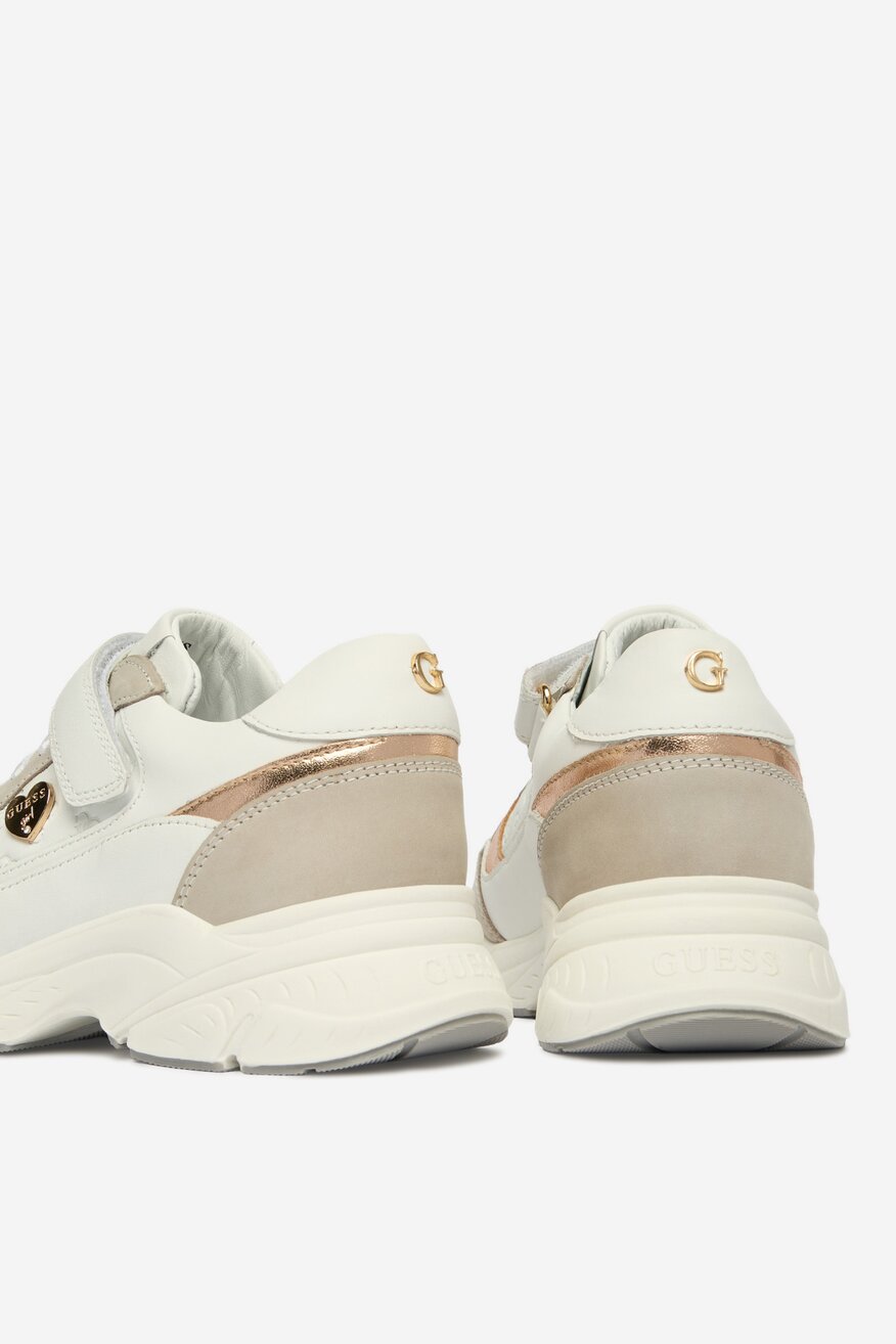 
                        Sneakers GUESS CEO-CI12-TONIC-01 Biały - 5906751791608