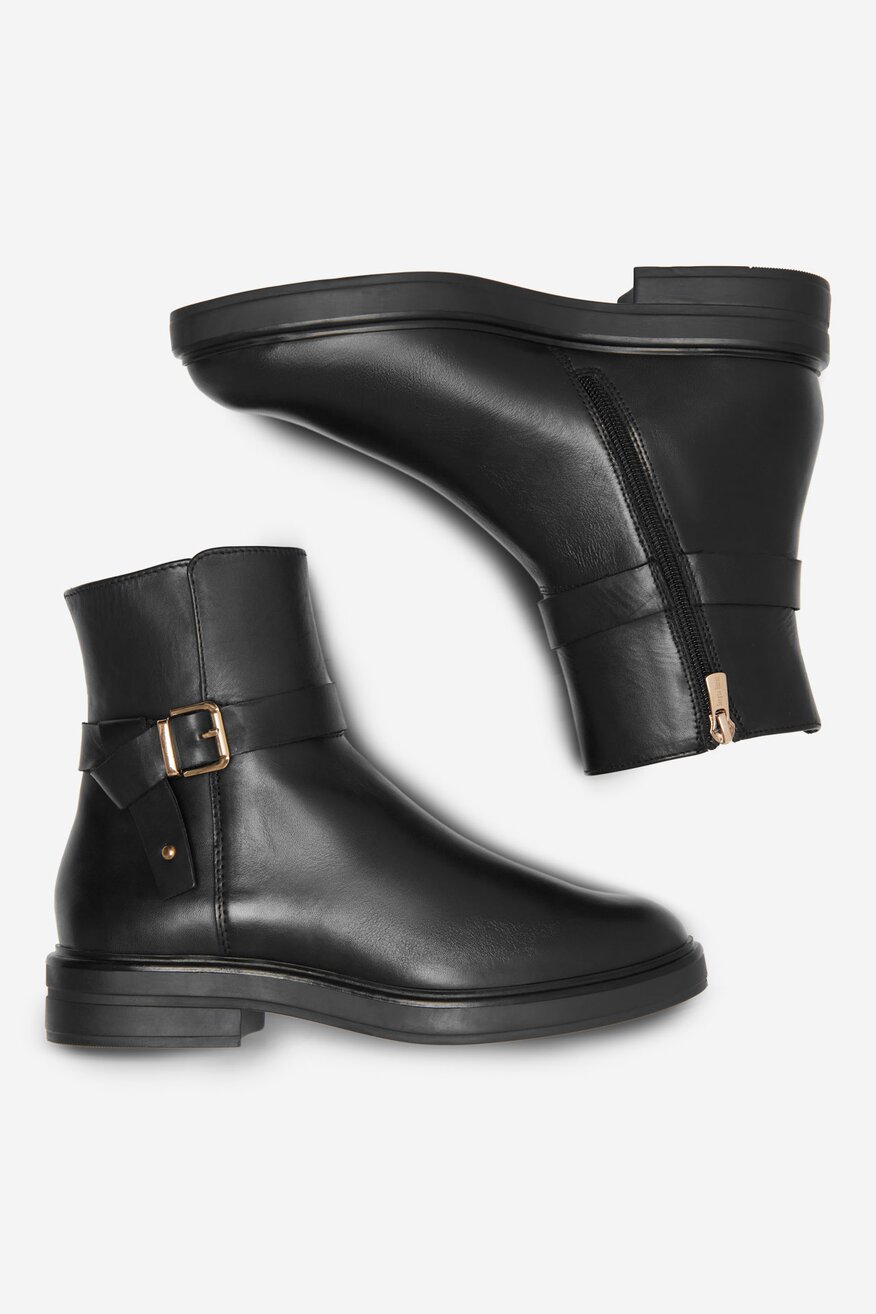 
                Bokacsizma Sergio Bardi FEKETE - 5905588161868