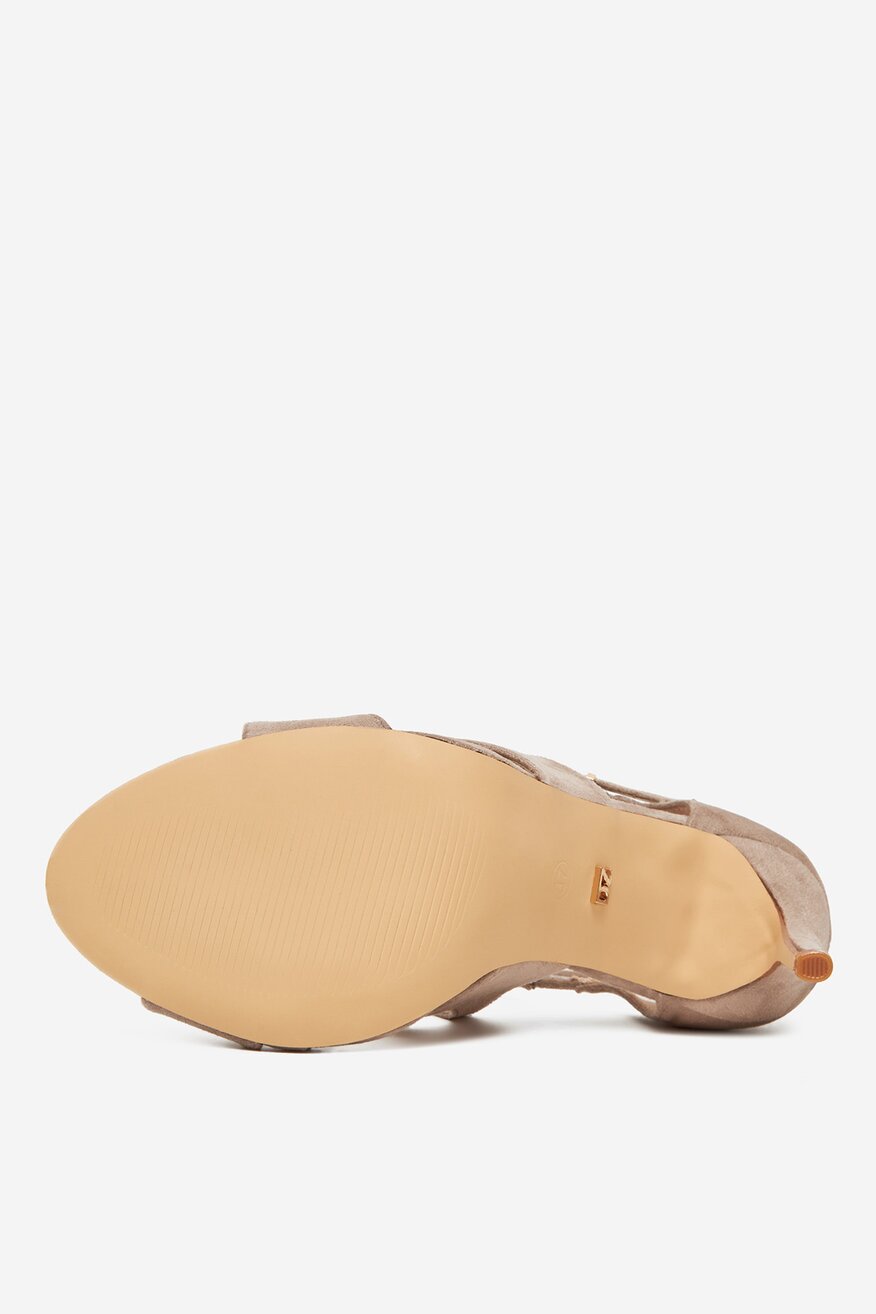 
                DeeZee - Sandały na szpilce - 5906751100899