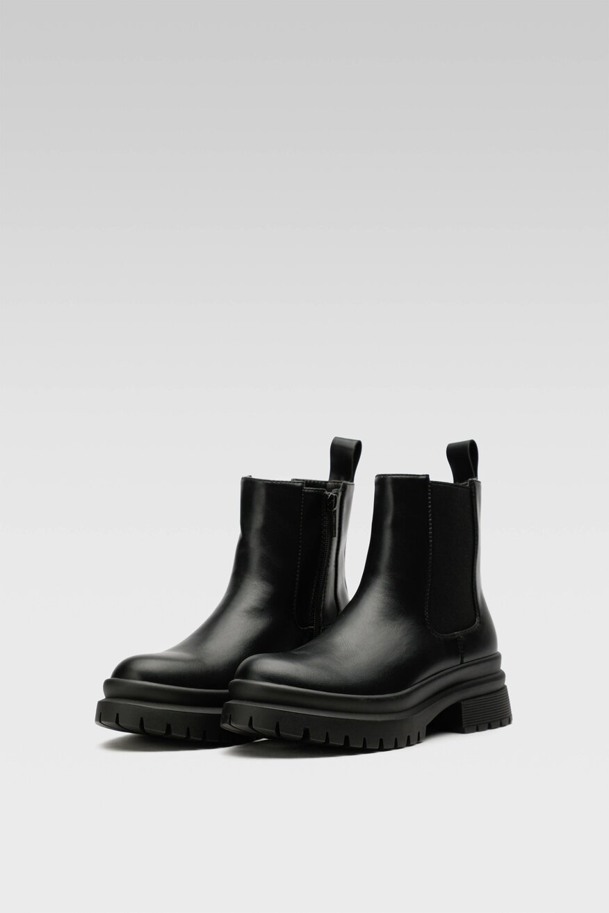 
                Jenny Fairy - Botki na grubej podeszwie - 5904862236711