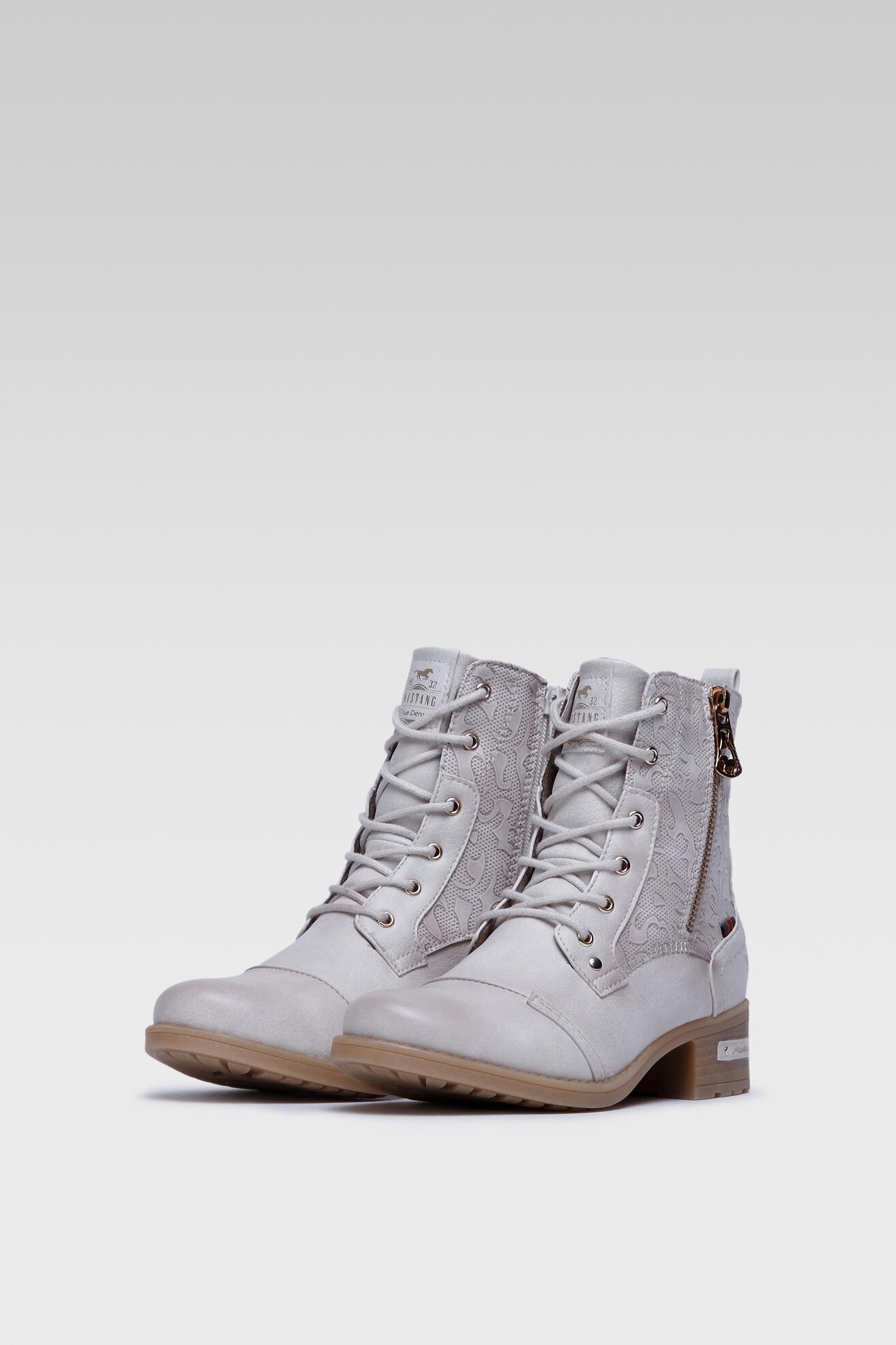 Trzewiki Mustang 1229-508 Biały