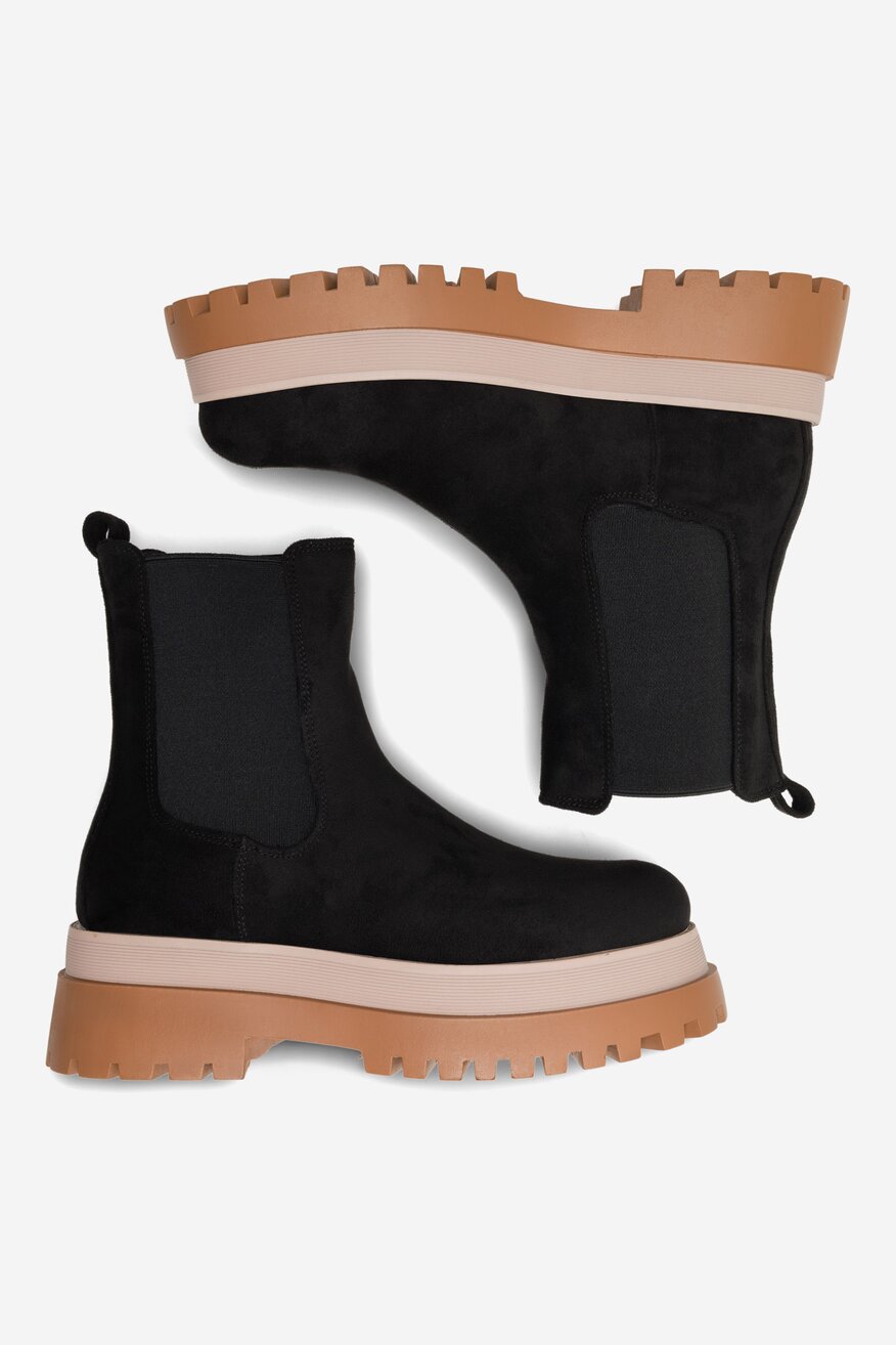 
                Боти Jenny Fairy ЧЕРЕН - 5905588155126