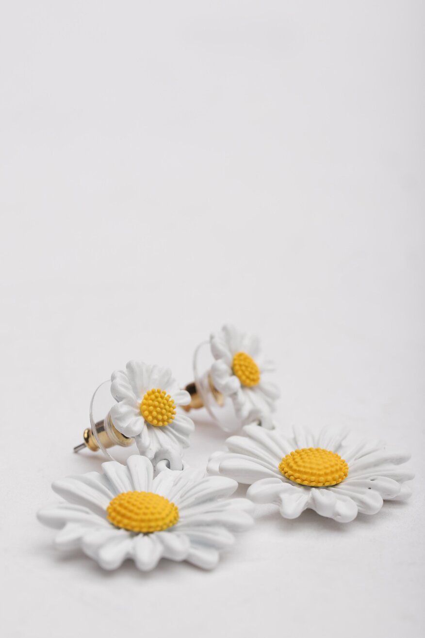 
                ACCCESSORIES - Kolczyki białe - 5903698272542