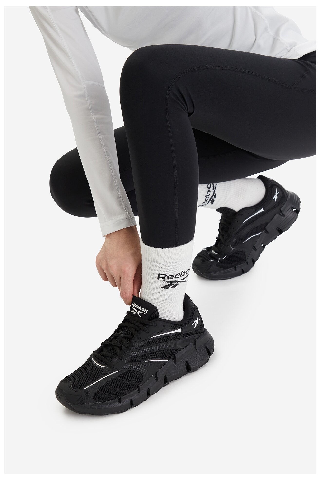 Спортни обувки Reebok EO-ZIG HYPNOTICA 100229490 W ЧЕРЕН