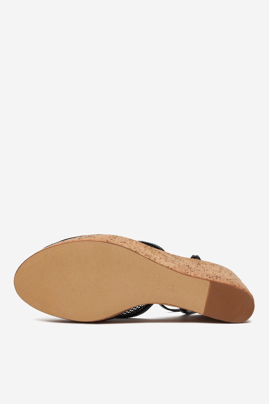 
                Badura - Sandały - 5906751670880