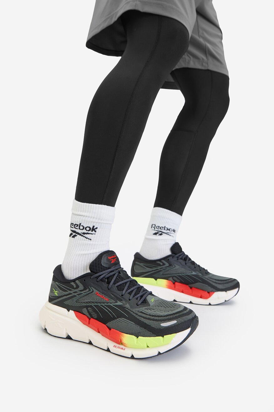 
                Спортни обувки Reebok ЧЕРЕН - 5906751608364