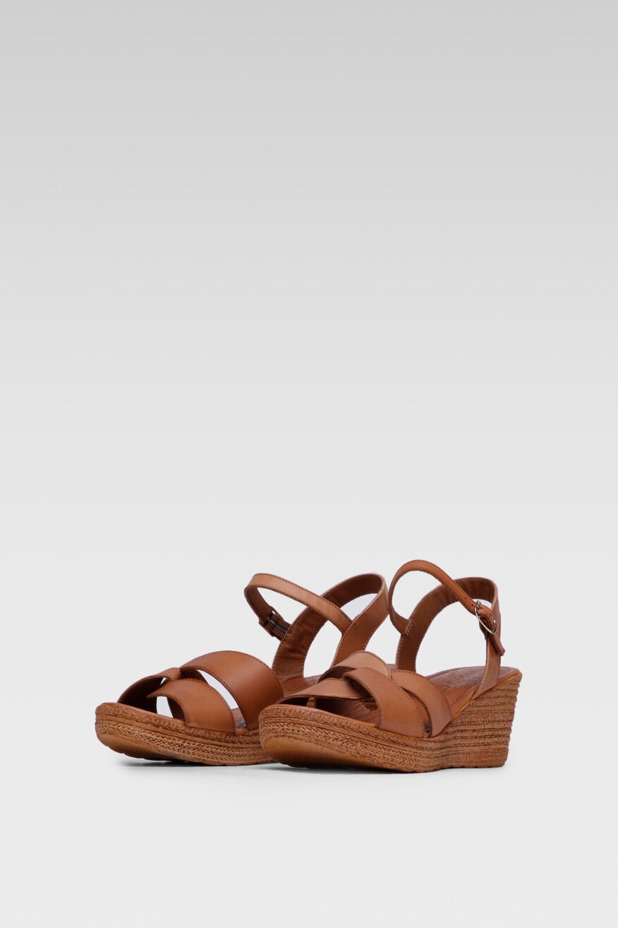 Lasocki - Skórzane sandały na koturnie - 5903698641416